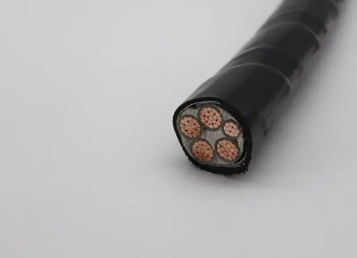 金聯宇電纜可能出現絕緣層被擊穿的現象的原因是什么.jpg 金聯宇電纜可能出現絕緣層被擊穿的現象的原因是什么.jpg